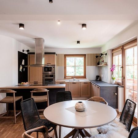 Tromeja Apartment Ratece ภายนอก รูปภาพ